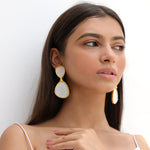 Load image into Gallery viewer, Hourglass Earrings